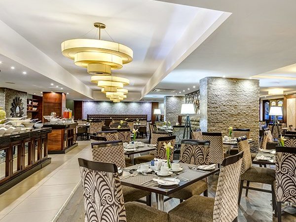Restaurant 6-witbank-600x600-1