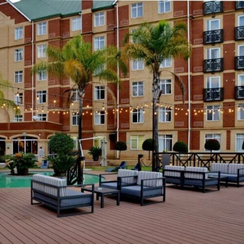 Swimming Pool Seating at ANEW Hotel Centurion Restaurant