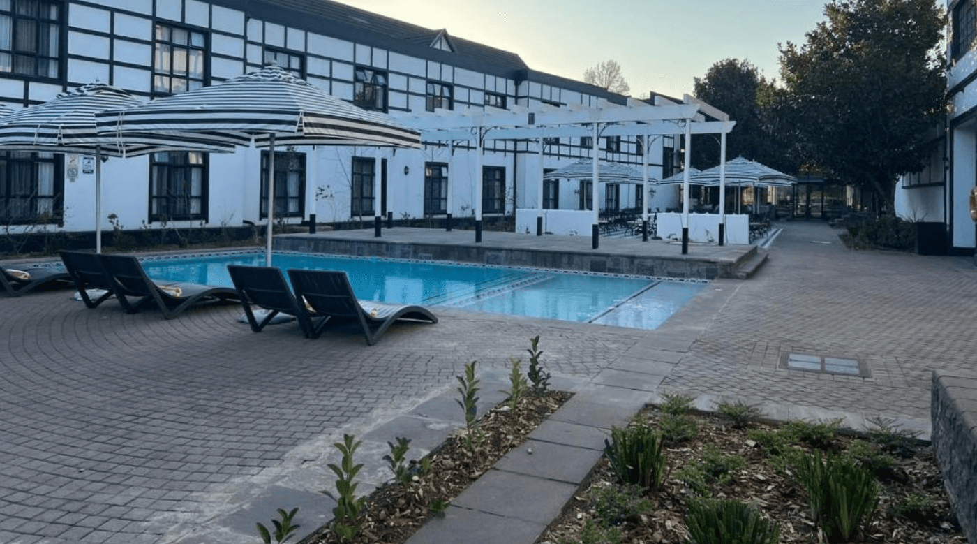 ANEW Hotel Hilton