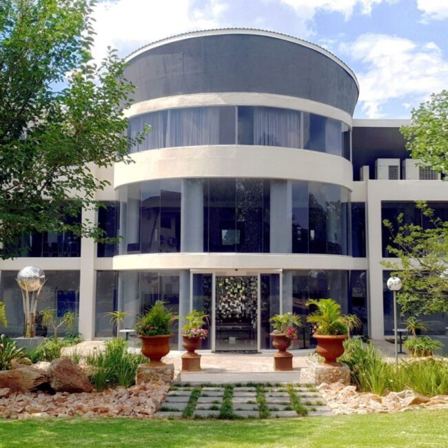 Best Hotel Near OR Tambo