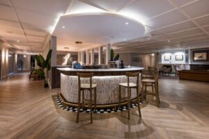 Lounge 1