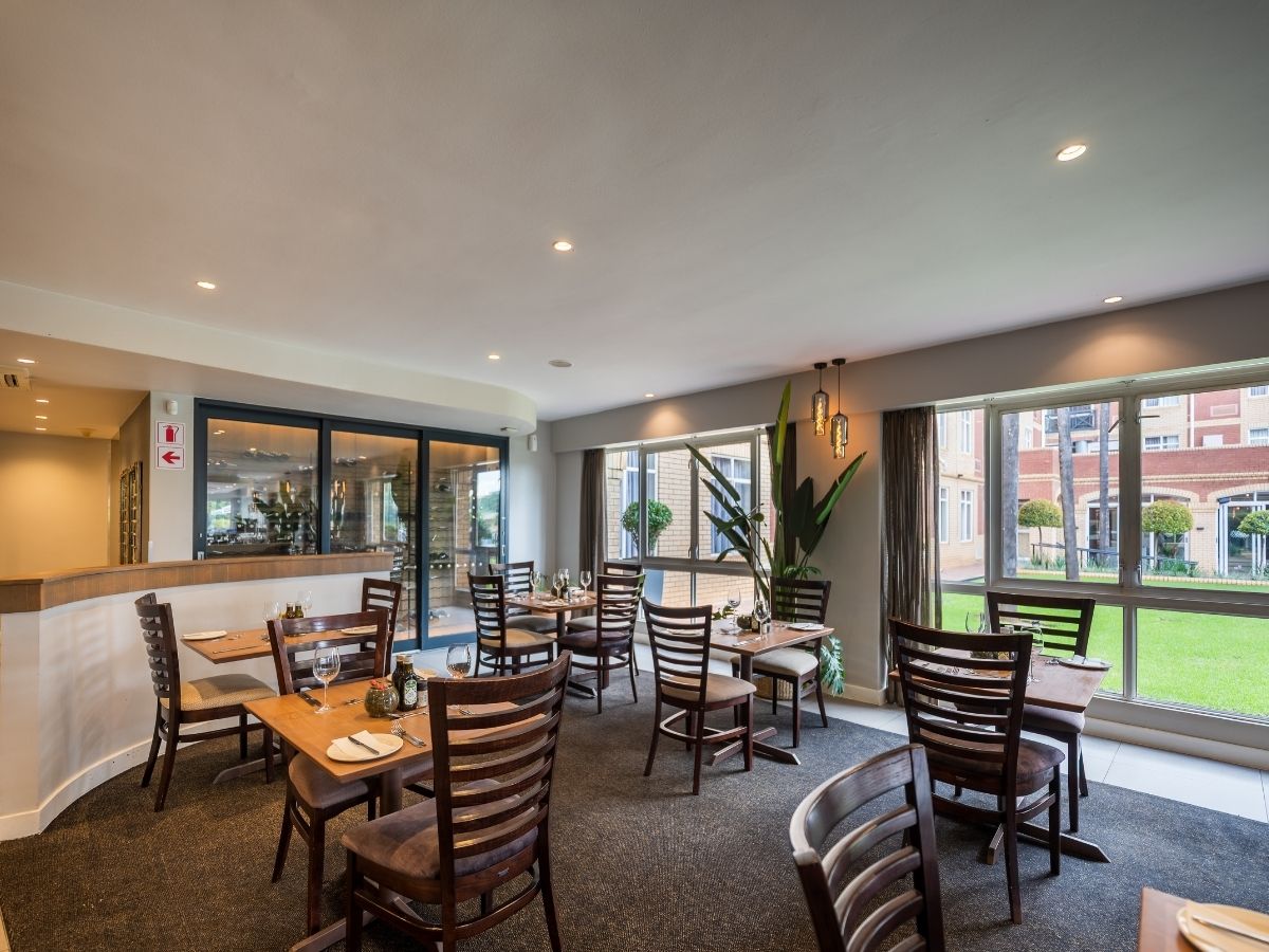 Restaurant (12)