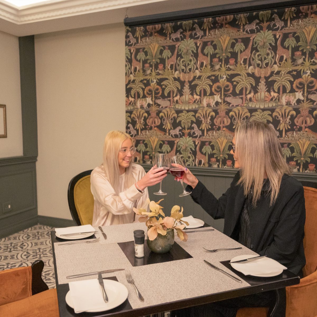 Sunday Family Feast – ANEW Hotel Hilton