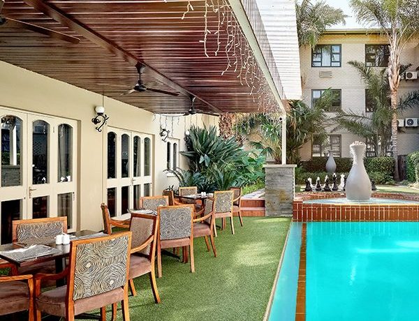 FH Capital-Poolside 1-capital-600x600-1