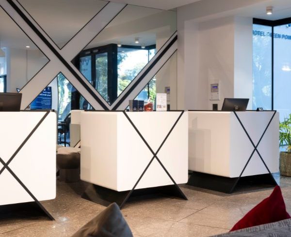 ANEW Hotel Green Point Reception Area