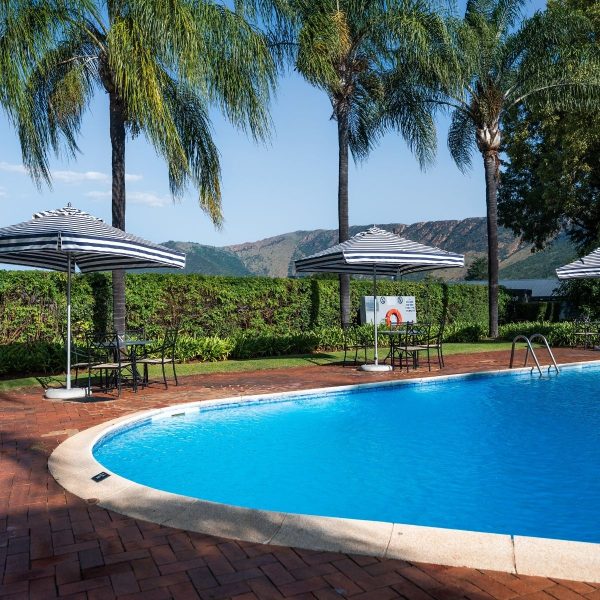 Swimming Pool (2)